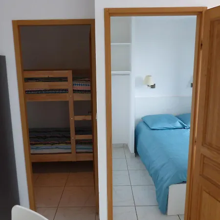 아파트 Face A La *